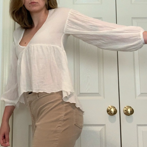 Zara Balloon Sleeve Subtle High-Low Flowy Peasant Top - Picture 2 of 4